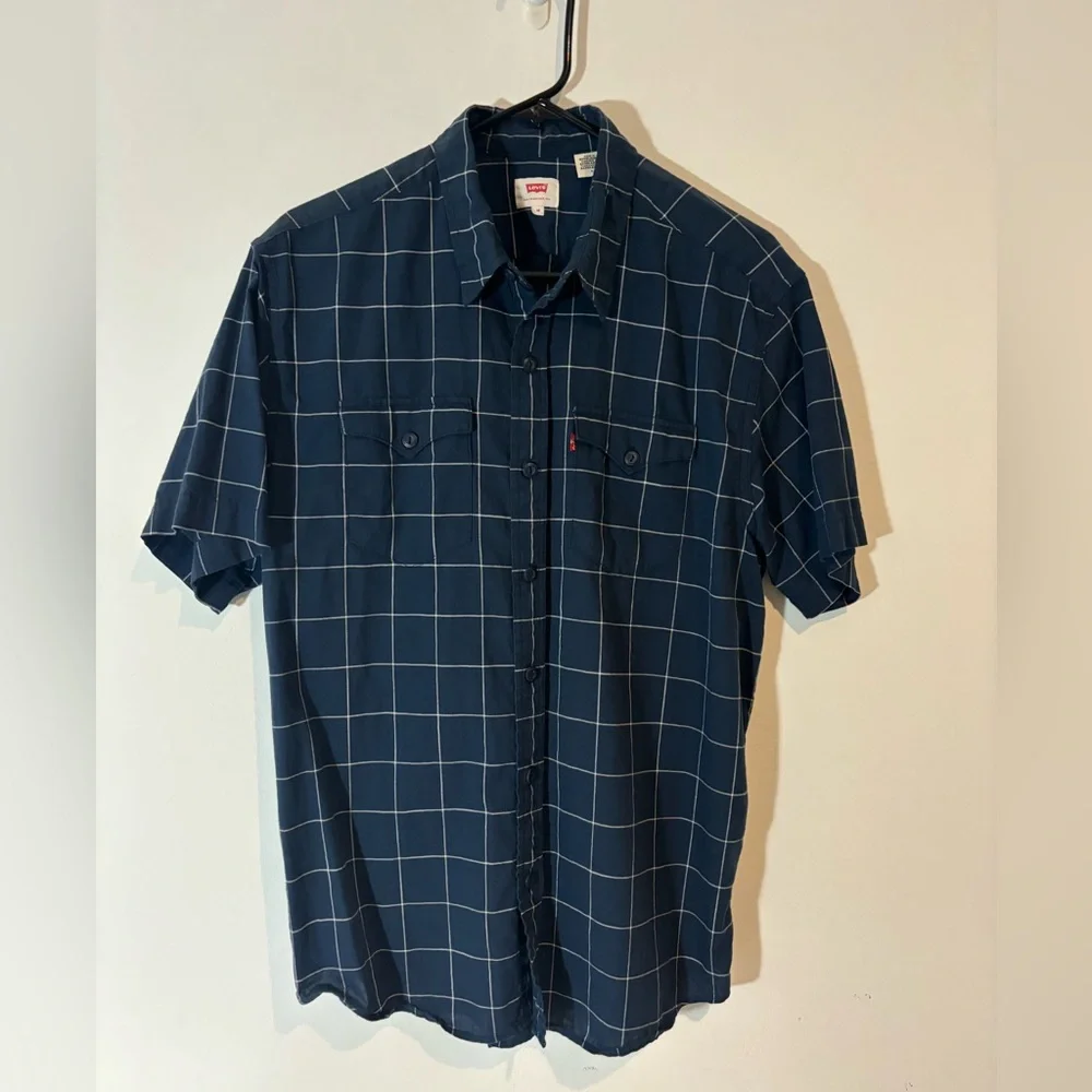 Levi’s Men Medium Short Sleeve Business Casual Button Down Blue Shirt Summer